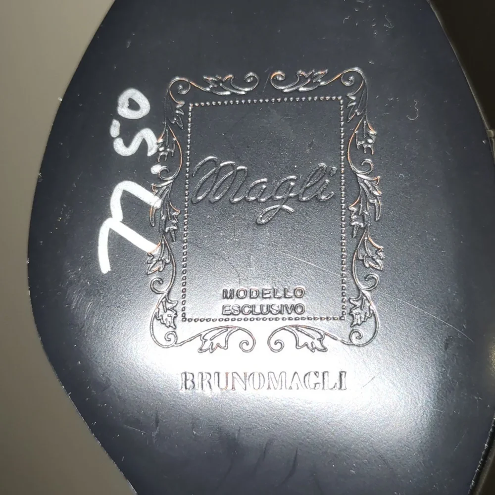 *Rare* Bruno Magli Black Women's Heels - Picture 12 of 12